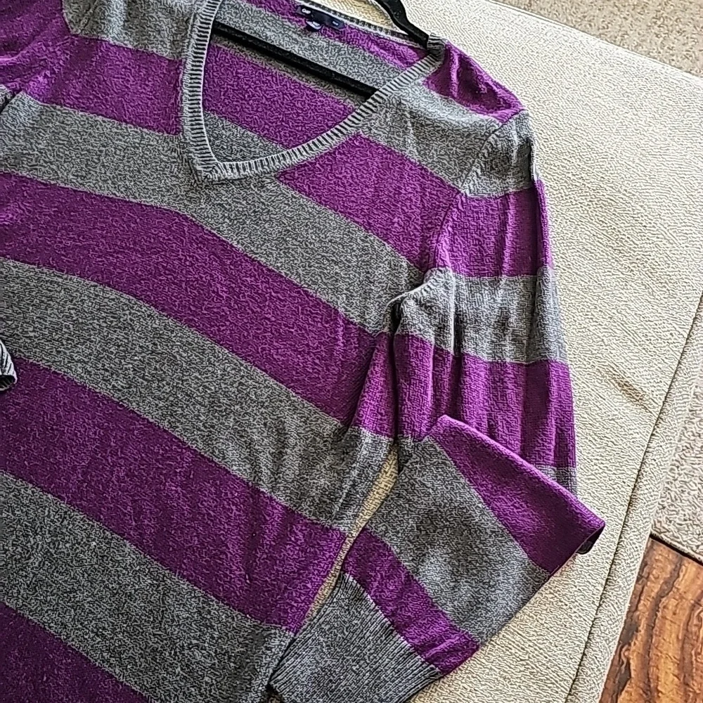 Gap color Block Sweater gray/purple xl - Picture 3 of 7